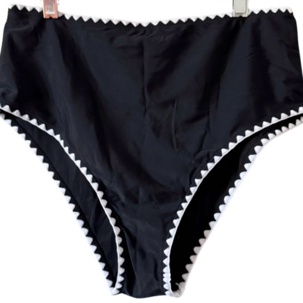 Black Bikini Bottoms